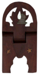 Porte Livre miniature en bois marron sculpte de motifs et decore d'etoiles