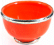Bol moyen en poterie marocain de couleur orange emaille et cercle de metal argente