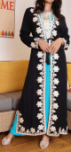 Kimono long avec broderies - Couleur Noir
