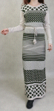 Robe maxi-longue en maille a motifs bicolore pour femme (Mode Automne-Hiver) - Couleur Vert kaki et beige