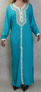 Robe longue avec broderies et strass style caftan marocaine pour femme - Couleur Bleu turquoise