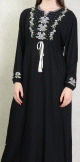 Robe longue brodee avec un lien a la taille pour femme - Couleur Noir