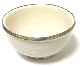 Grand bol en poterie marocain de couleur blanche emaille et cercle de metal argente