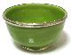 Grand bol en poterie marocain de couleur verte emaille et cercle de metal argente